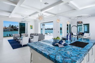 Marco Island Luxury Vacation Rental: Property #900484